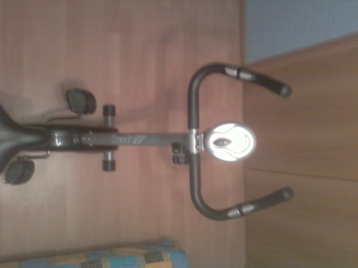 Продам велотренажер HouseFit, фотография 2