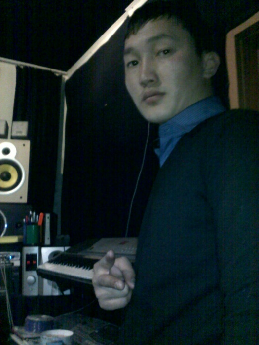 Срочно продам муз апаратуру 6 калонок 2 уселитулья 2 родио , фотография 2