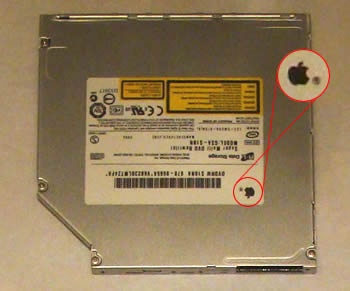 Вставили диск в MacBook Pro , диск не открывается , не читает !, фотография 4