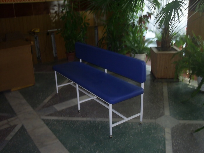 Диван четырёхместный, фотография 1