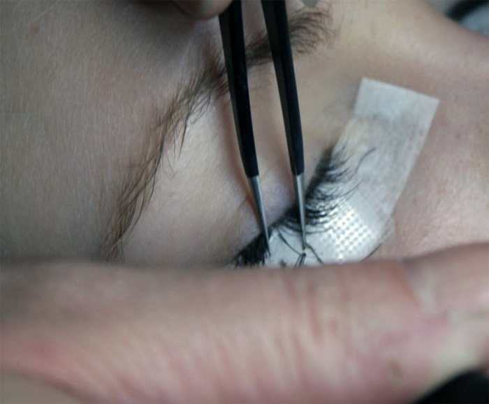 Наращивание ресниц на дому по японской технологии 3D, фотография 3