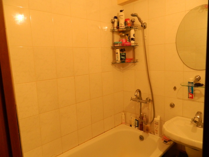 продам 2 комнатную квартиру , 3 этаж. Юго-Восток., фотография 3