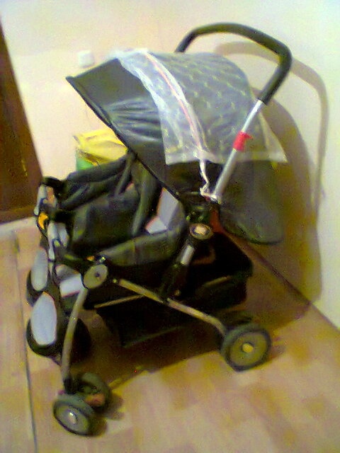 Продам коляску для двойняшек,не дорого., фотография 1