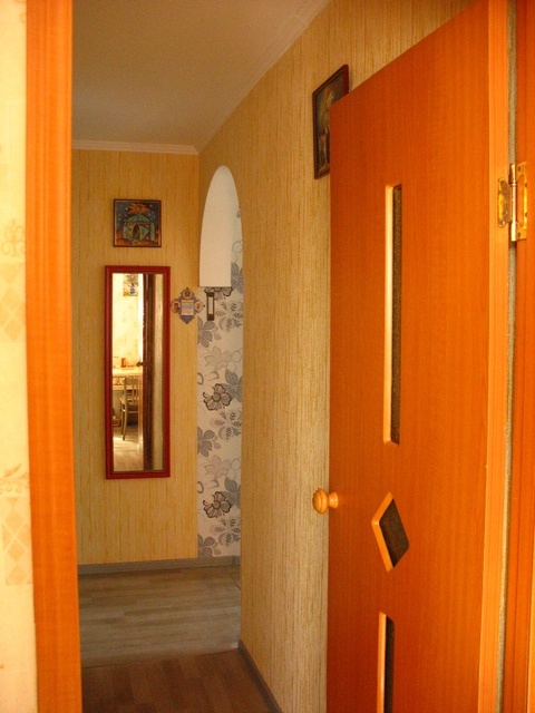 ПРОДАМ 2 КОМН КВАРТИРУ С РЕМОНТОМ, фотография 6