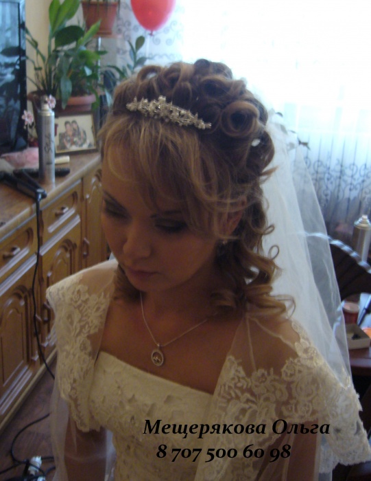 Свадебные и вечерние прически с выездом на дом, фотография 5