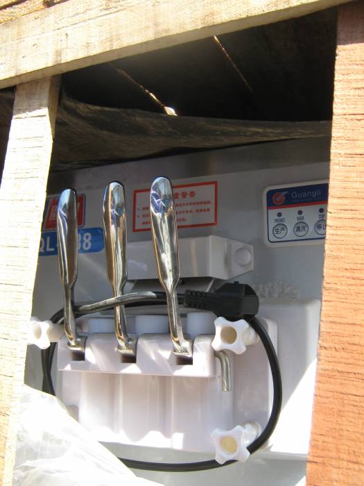 Продам фризер аппарат для мороженого, фотография 1