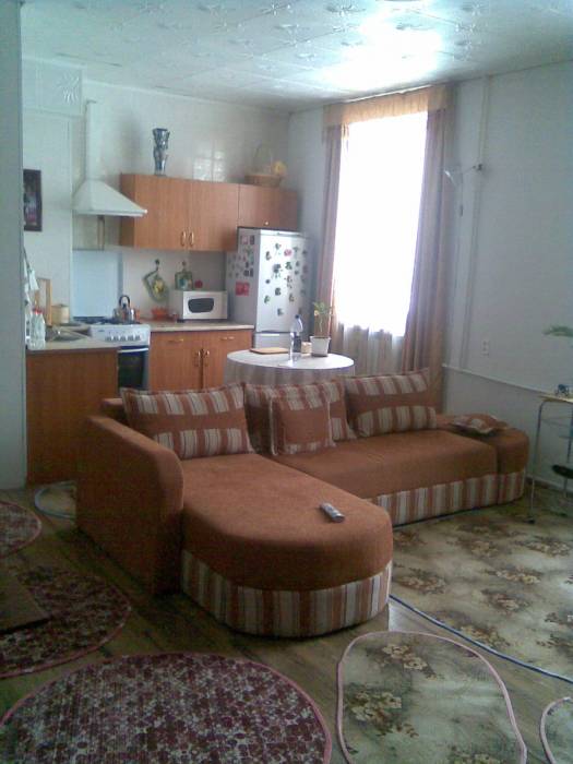 Продам 2-комнатную квартиру в кирпичном доме, фотография 1