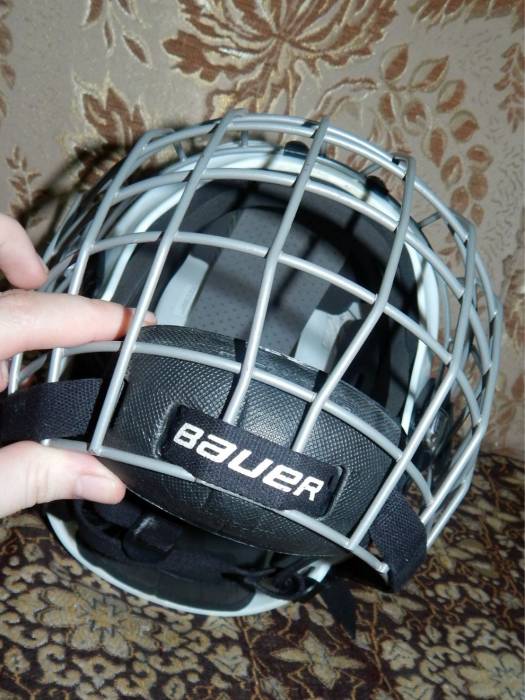 ПРодаю хоккейную маску,срочно ,торг!!!, фотография 2