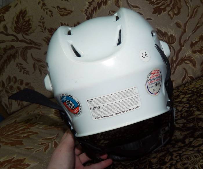 ПРодаю хоккейную маску,срочно ,торг!!!, фотография 3