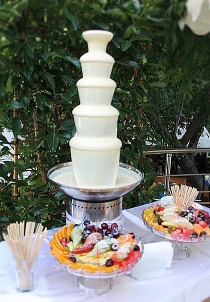 Шоколадный фонтан в Алматы. , фотография 1