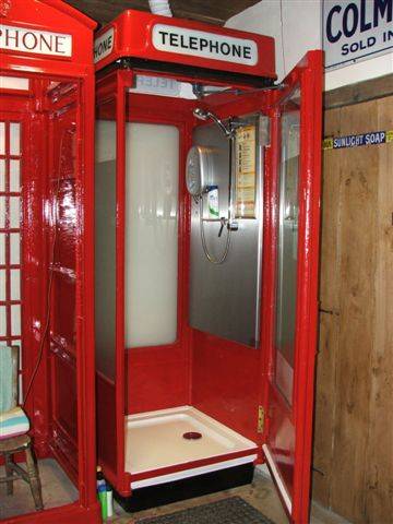 Красные телефонные будки из Англии, фотография 2