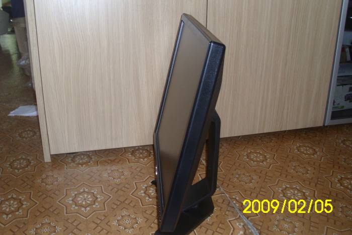 Монитор ЖК 19