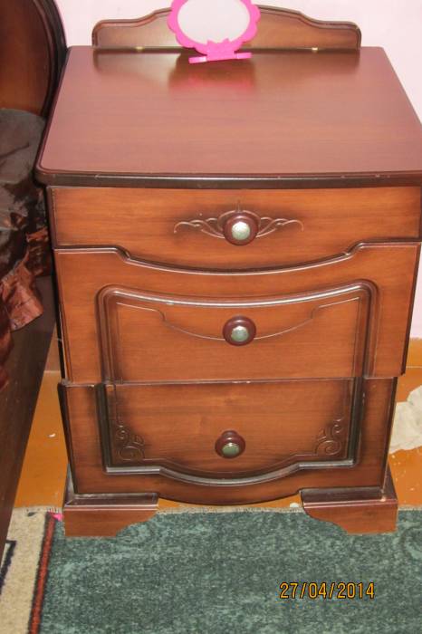 срочно продам спальный гарнитур, фотография 5