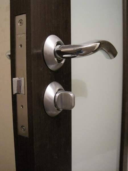 Установка межкомнатных дверей, фотография 3