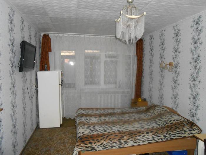 продаю 3х комнатную на ул Дзержинского 18/1, фотография 4