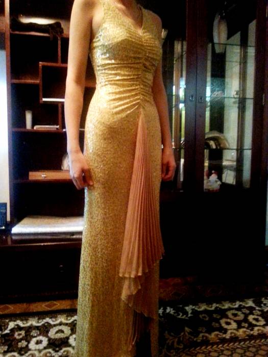 Шикарное вечернее платье, фотография 2