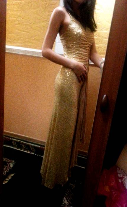Шикарное вечернее платье, фотография 5