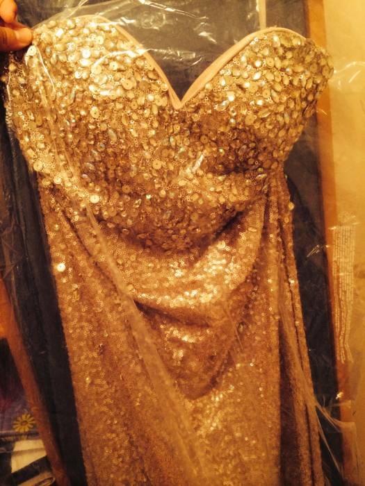 Срочно продам новое роскошное вечернее платье, фотография 3