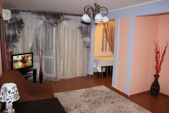 квартира в центре по мясячно, ерубаева, фотография 1