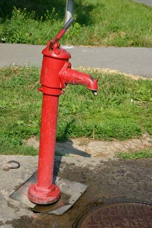 Колонки водоразборные, фотография 1