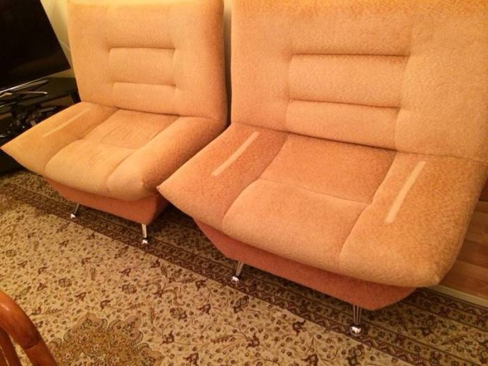 Срочно продам диван+2 кресла!, фотография 3