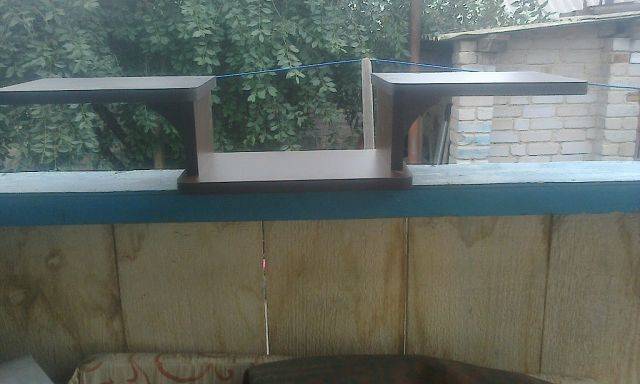 полочка навесная, фотография 1