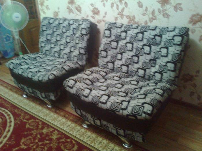 Диван и два кресла, фотография 2