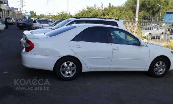 Продам Toyota Camry 2003 года за 9 300 $, фотография 1