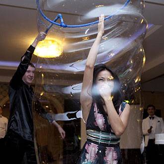 Новое шоу мыльных пузырей Ильи Иванова, фотография 2