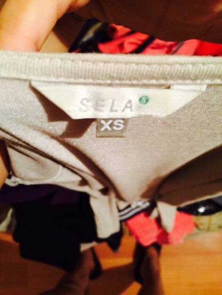 Кофта красивое, аккуратное от известной марки 