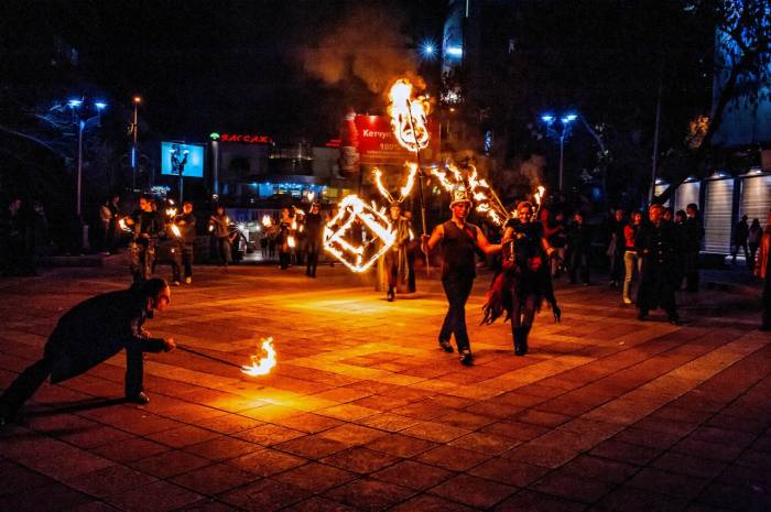  огненное и световое шоу, фотография 1