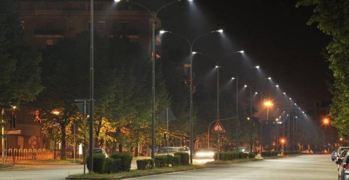 Опоры уличного освещения, фотография 2