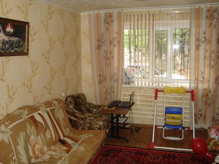 Продается 2-х комнатная квартира в 12 микрорайоне, фотография 1