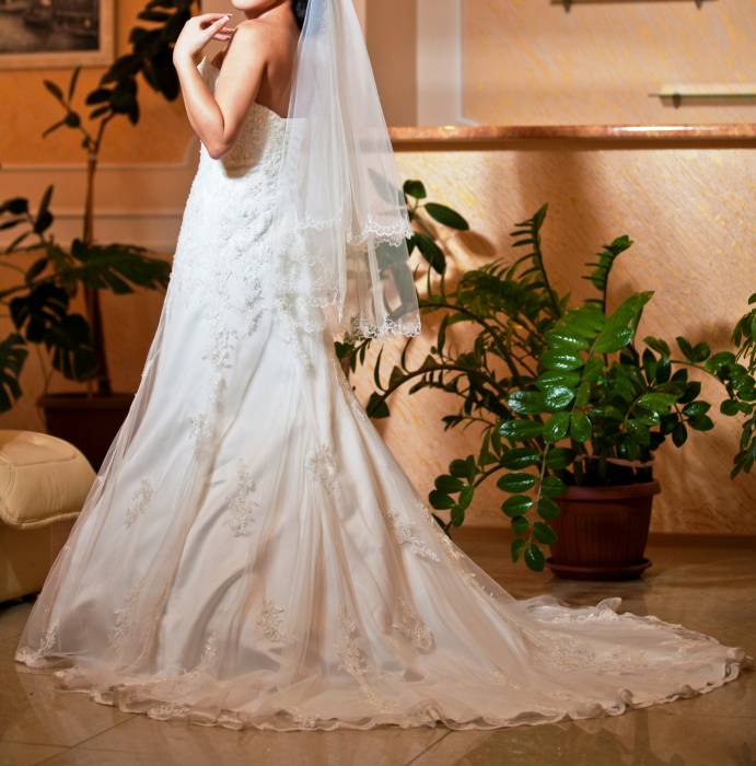 Свадебное платье, фотография 1