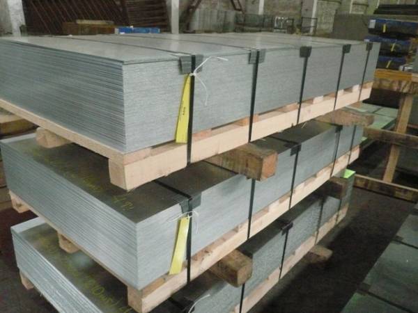 Лист стальной горячекатаный и холоднокатаный , фотография 1