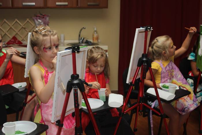 Художественные курсы, фотография 1