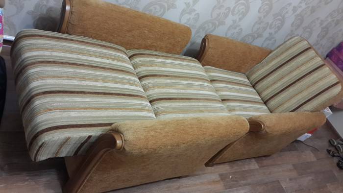 продам диван вместе с двумя кресло-кроватями, фотография 2