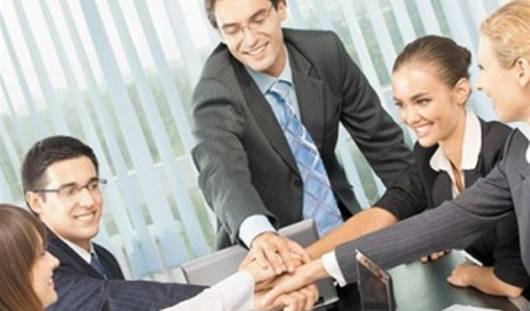 Сотрудник в офис, фотография 1