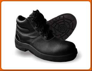 Реализуем спецобувь зимнюю, фотография 1