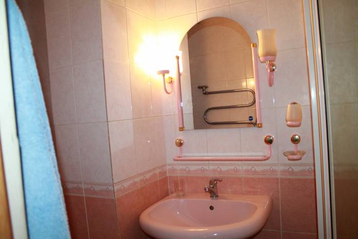 Продается 3-ая квартира в 7 Микр., фотография 3