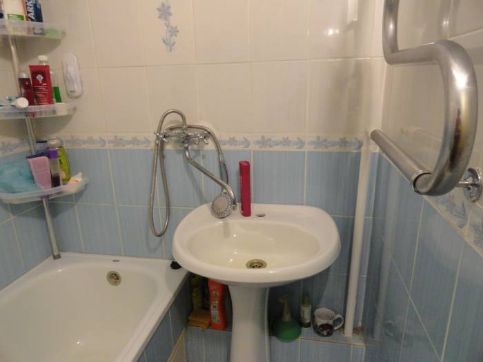 продам полуторку, сатпаева 18, фотография 5