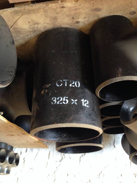 Тройник 325*12, фотография 1