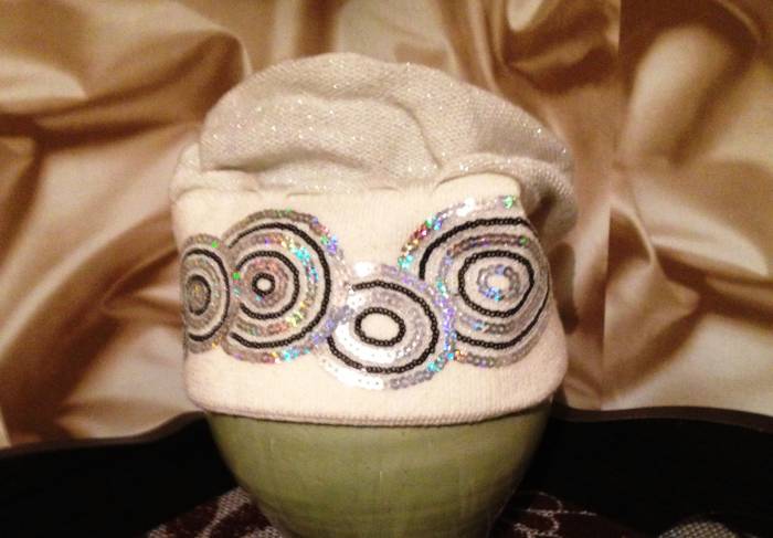 Продам шапку женскую ( дешево), фотография 1