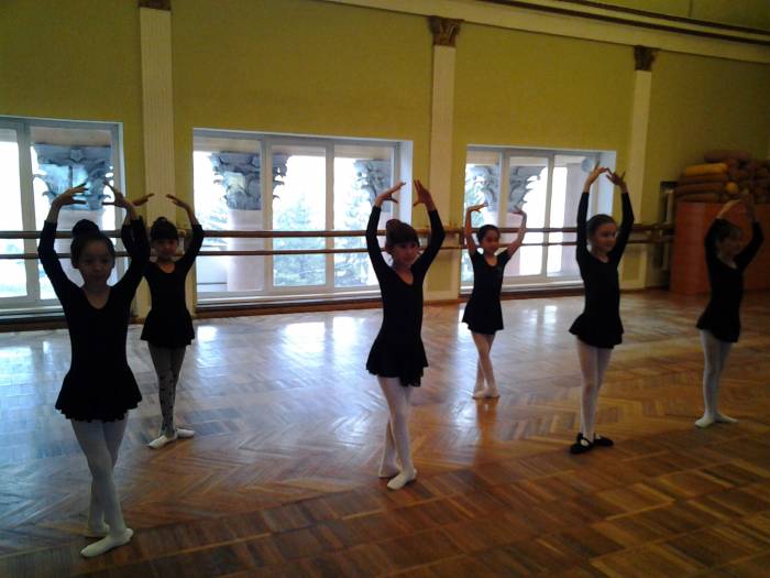 ТАНЦЕВАЛЬНАЯ СТУДИЯ 