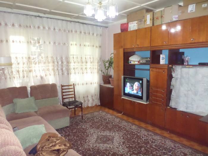 Продам 3-х комн. квартиру, фотография 1