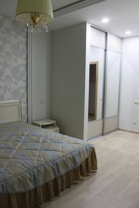 Продается квартира в новостройке в центре города (45 кв.), фотография 6