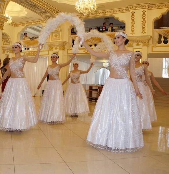 Вывод невесты под тюлем., фотография 5