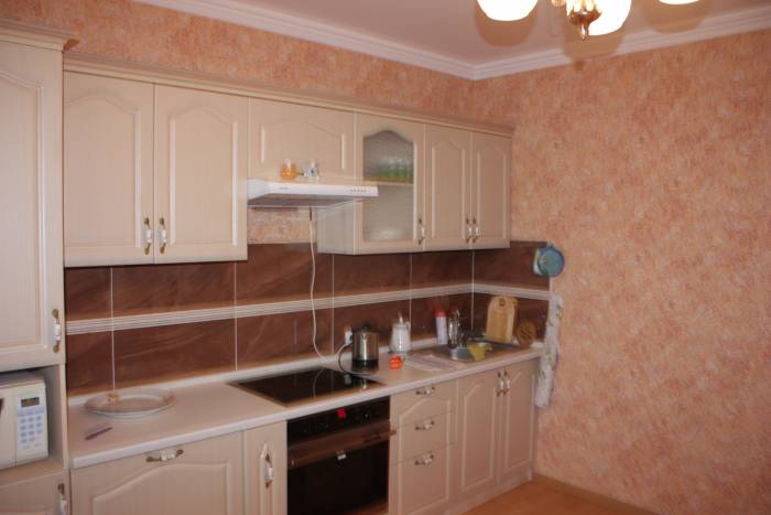 Продаётся 2 х комнатная квартира в 