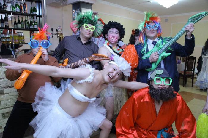 Шоу с переодеванием гостей, фотография 2