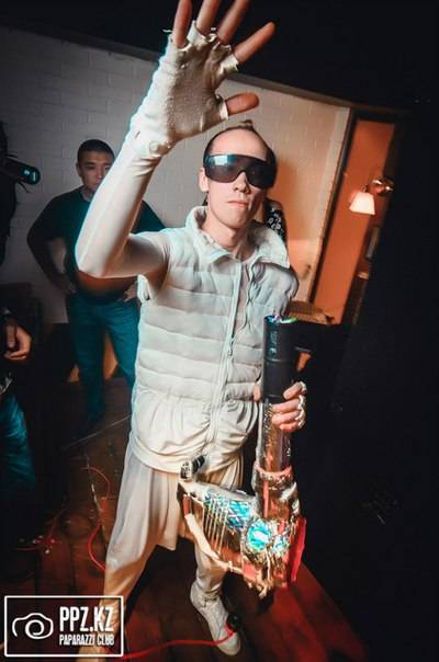 Бумажное шоу в Астане, фотография 2